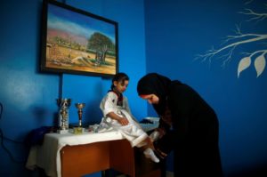 girl and mom, Gaza Strip 2017